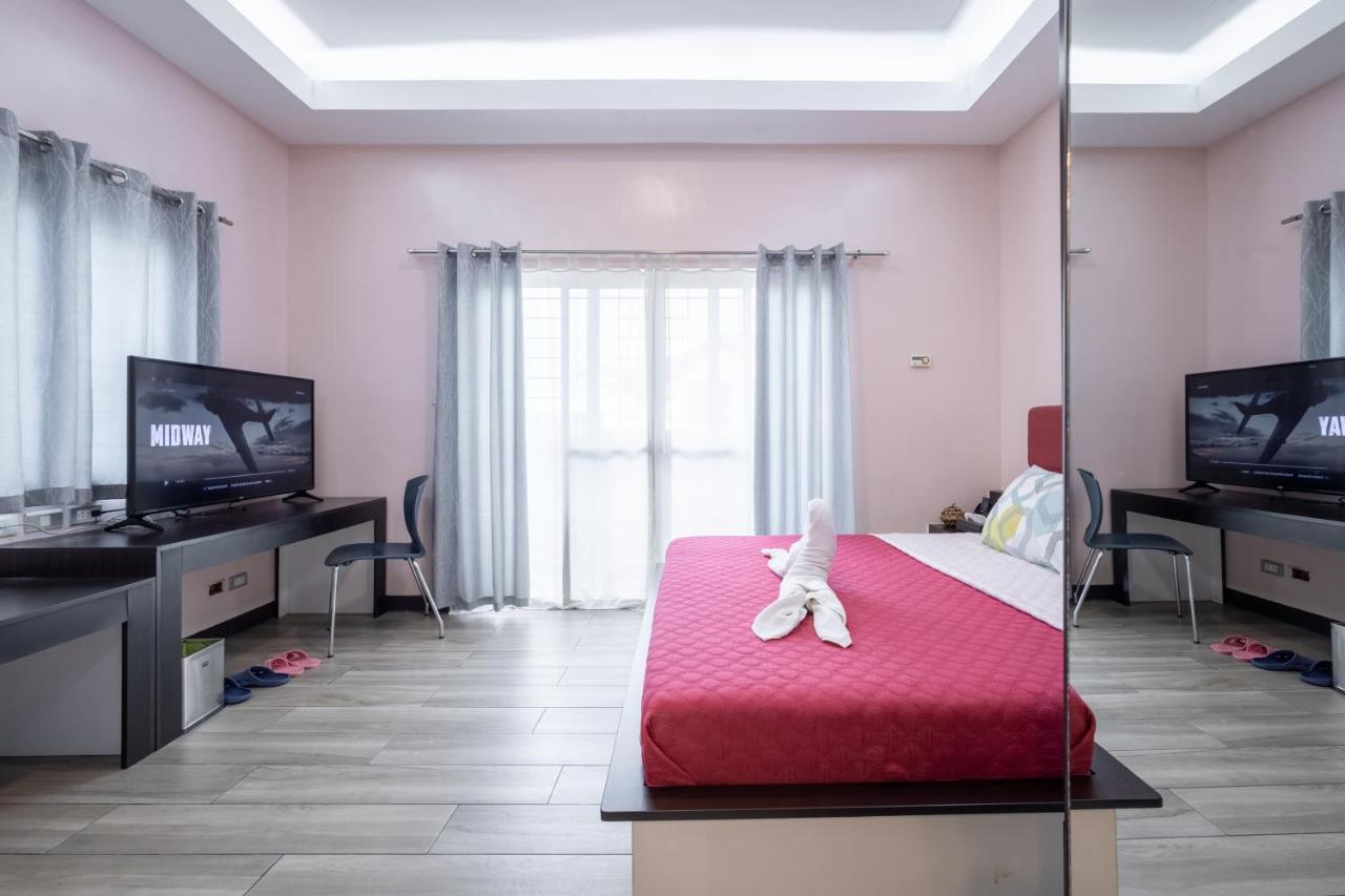 Casa Heradurra Uno/Dos マニラ市 エクステリア 写真