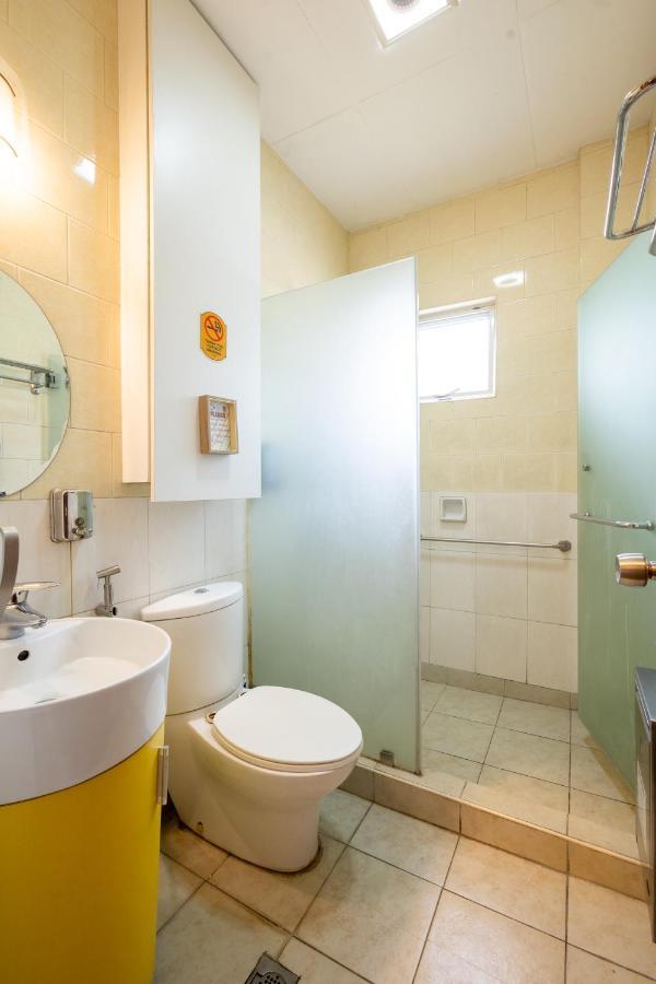 Casa Heradurra Uno/Dos マニラ市 エクステリア 写真