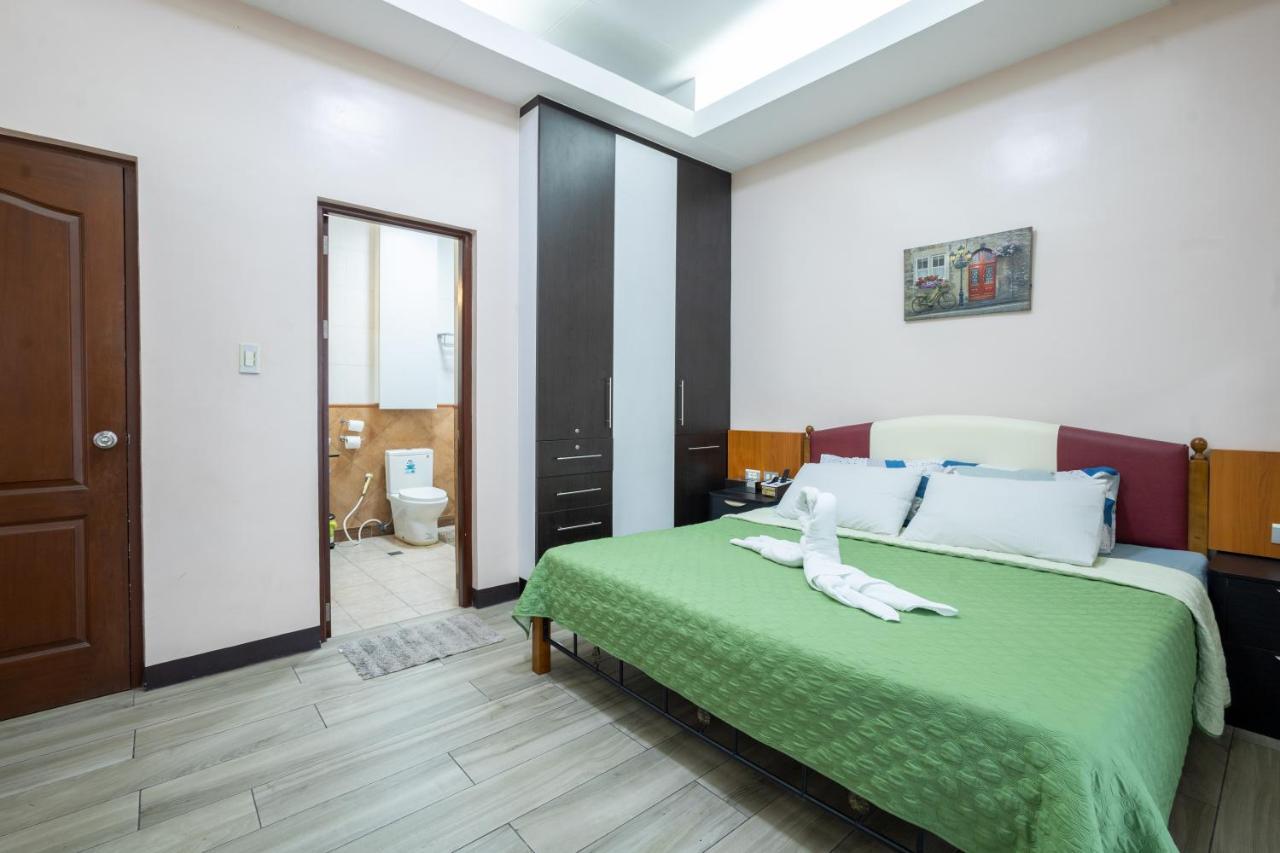Casa Heradurra Uno/Dos マニラ市 エクステリア 写真
